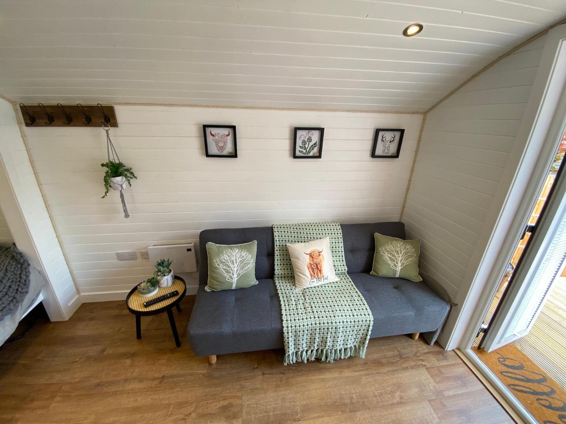 Cow Hill Pod *